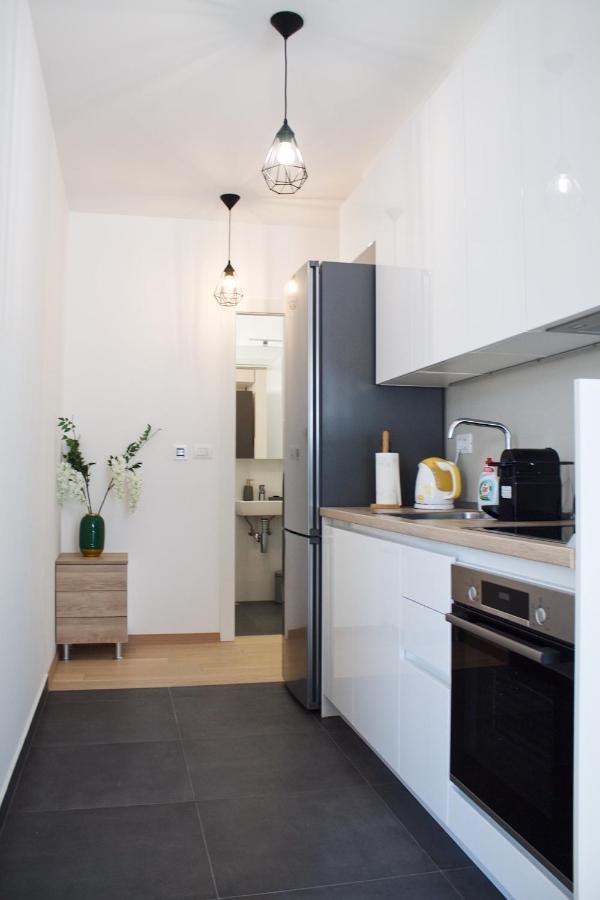 Cozy Seaside Apartment With Pool & Terrace 스플리트 외부 사진